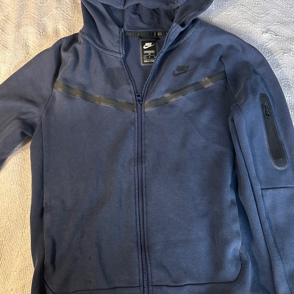 Nike Childs hoodie well loved!